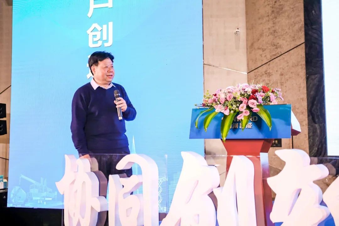 饕餮盛宴！山河智能?建華建材預制樁施工裝備與技術(shù)交流會(huì )隆重召開(kāi)