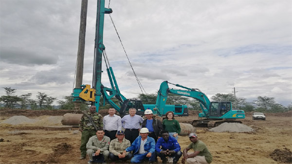 山河智能入巖神器在東非肯尼亞獲贊，人好設備好