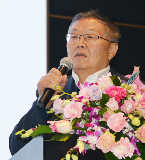 何清華董事長(cháng)應邀參加湖南商會(huì )會(huì )員代表大會(huì )