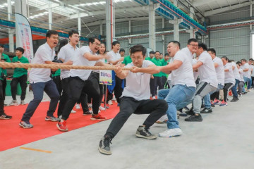 山河智能舉辦21周年慶祝表彰會(huì )暨趣味運動(dòng)會(huì )
