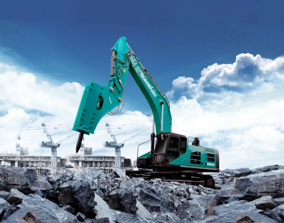 “礦山猛士”SWE600F液壓挖掘機收獲中國工程機械年度產(chǎn)品TOP50評委會(huì )獎