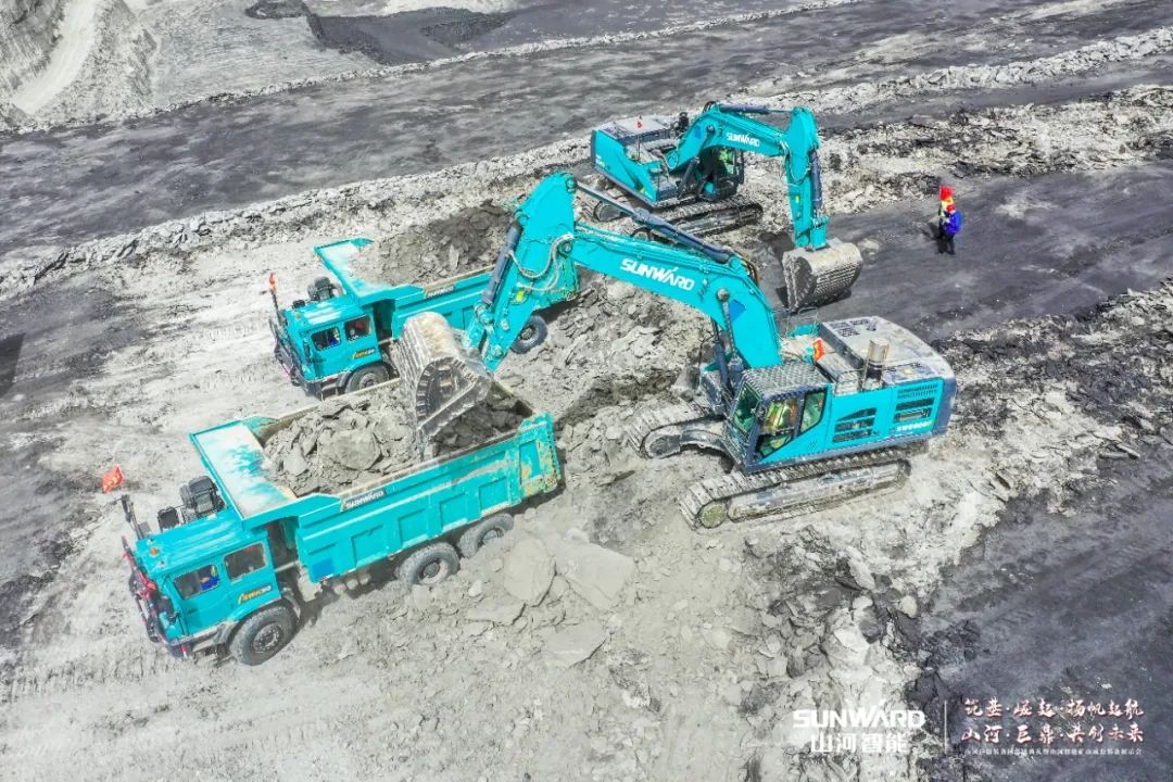“礦”世高手，齊聚山河智能挖掘機操作手挑戰賽