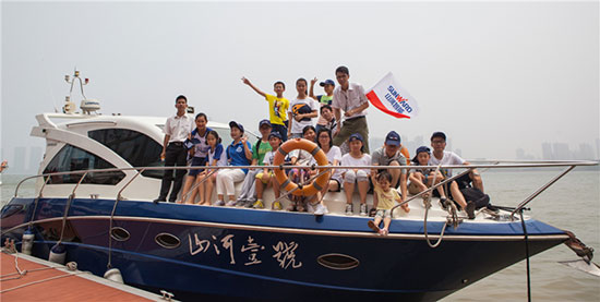 這個(gè)夏天，親子玩轉山河智能“三棲”裝備