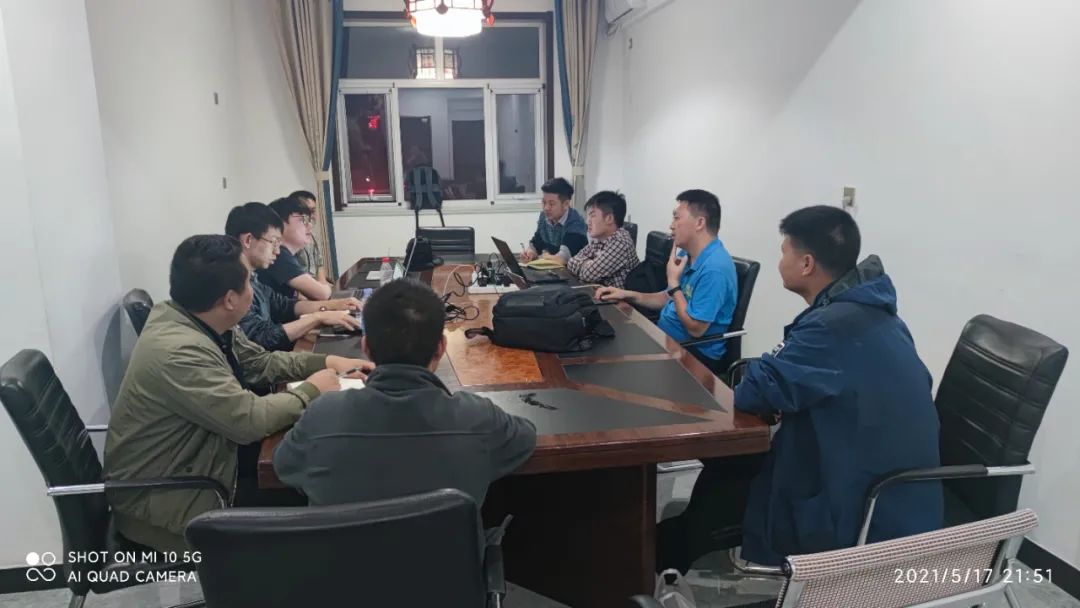 致敬！戰斗在風(fēng)沙中的特種裝備團隊