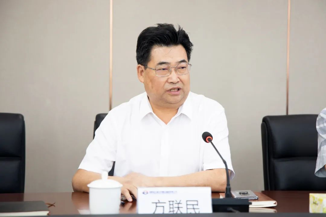山河智能與湖南省交水建集團戰略合作簽約