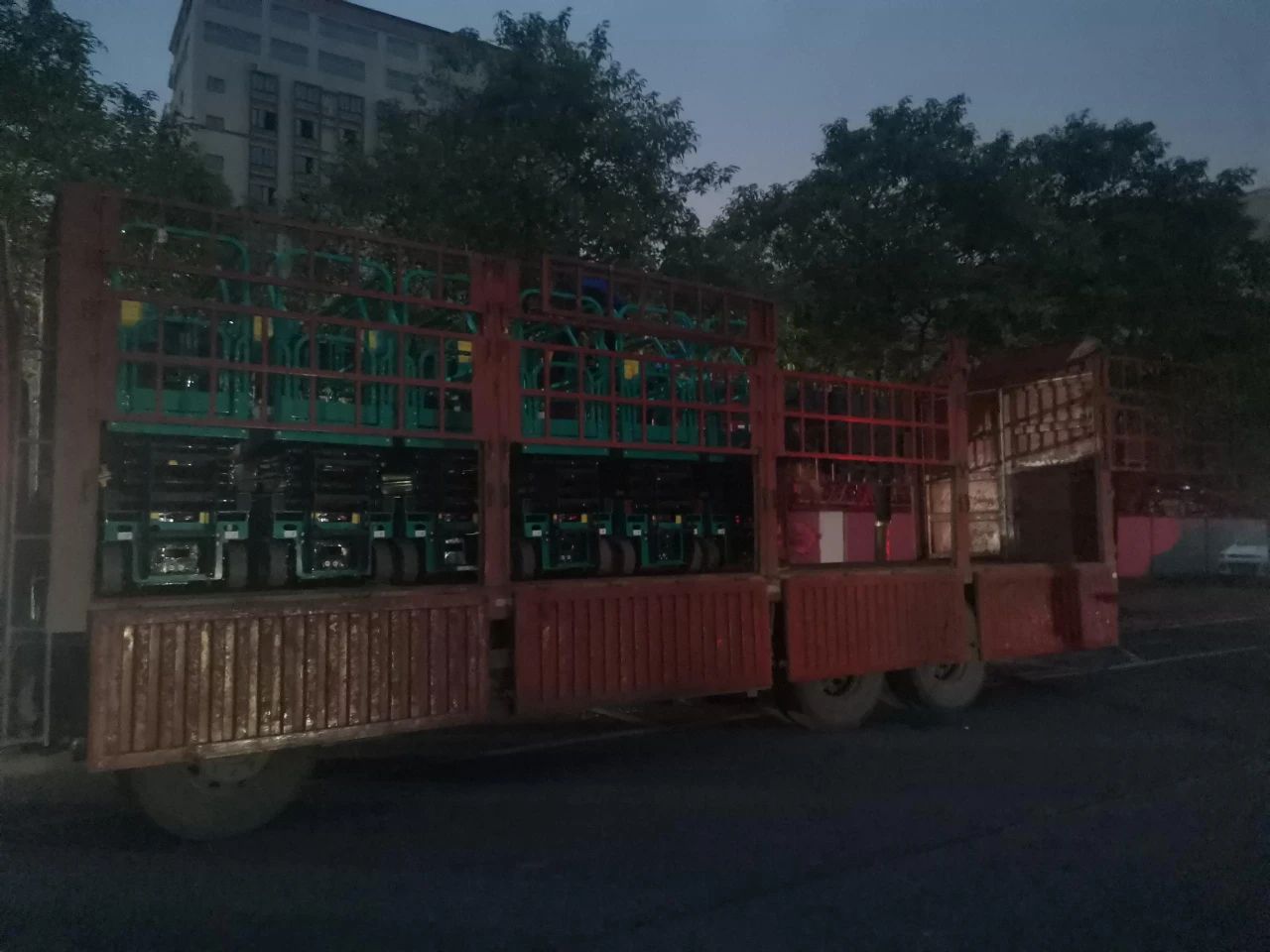 30小時(shí)，8個(gè)人，10臺裝備，我們說(shuō)到做到！