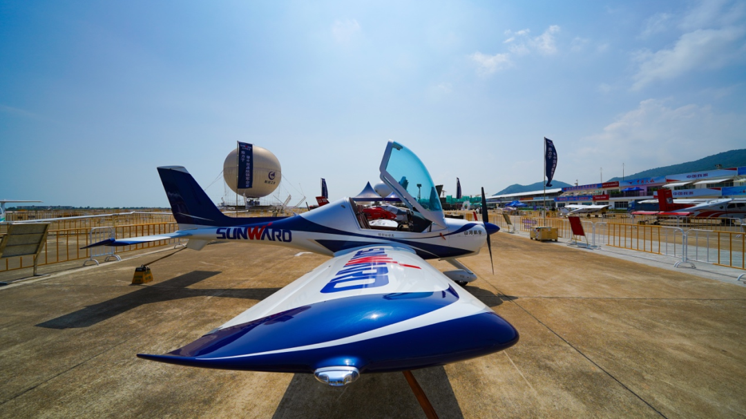 新機、飛行表演…2021中國航展山河航空秀給你看