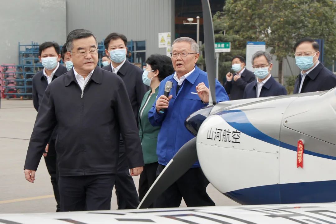 湖南省委書(shū)記張慶偉調研山河智能