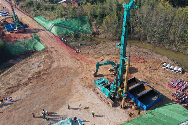 首根樁基開(kāi)鉆！山河智能助力新建滬渝蓉高速鐵路建設