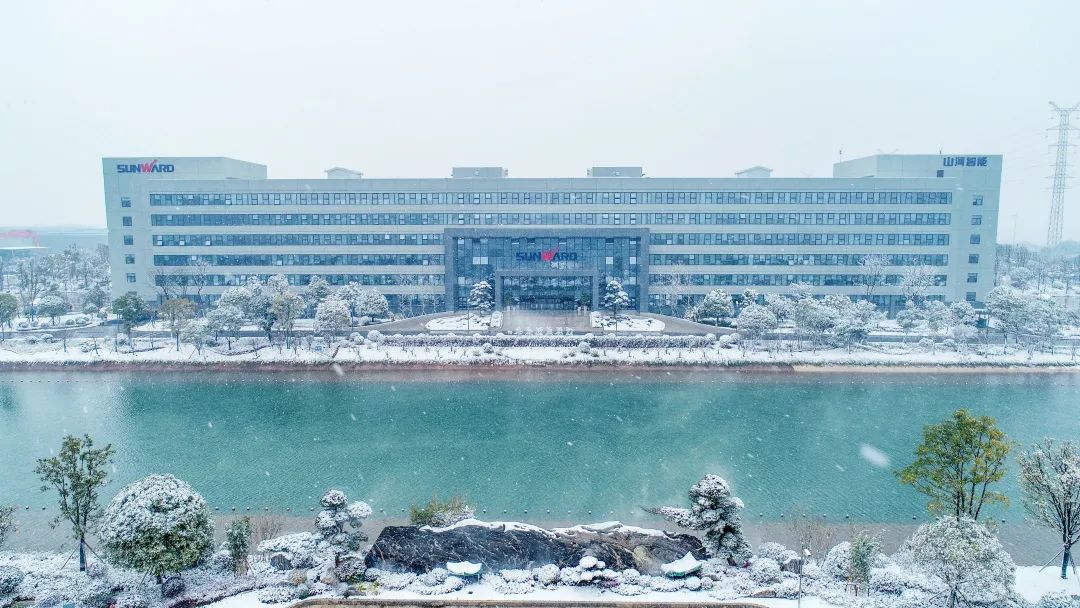 瑞雪兆豐年，邀您共賞雪中山河！