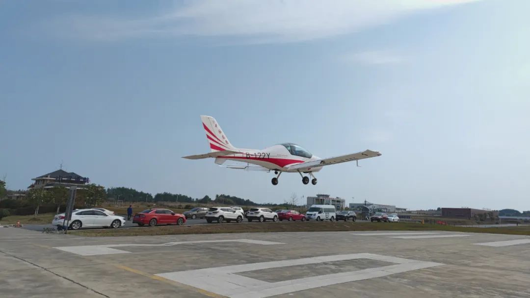 火情就是命令！湖南航空應急救援隊山河機組展現“山河速度”