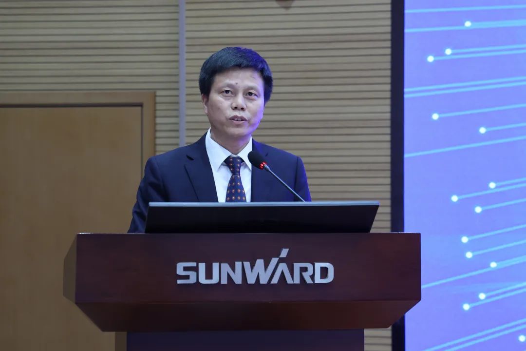 創(chuàng  )新引領(lǐng)，智造未來(lái)！“2022院士專(zhuān)家長(cháng)沙行”高端裝備高質(zhì)量發(fā)展研討會(huì )隆重舉行