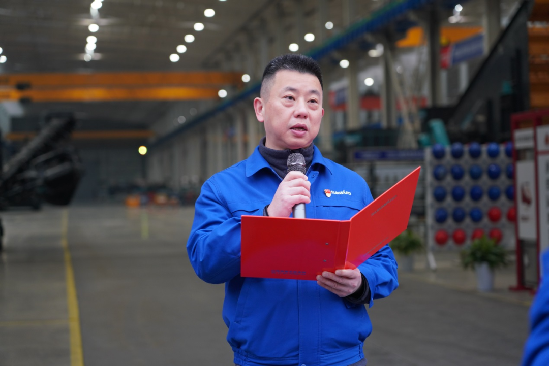 “持證上崗，成為破碎篩分設備的好管家！”