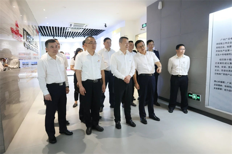 山河智能“學(xué)思想 強黨性 重實(shí)踐 建新功”主題教育培訓班在廣州成功舉辦