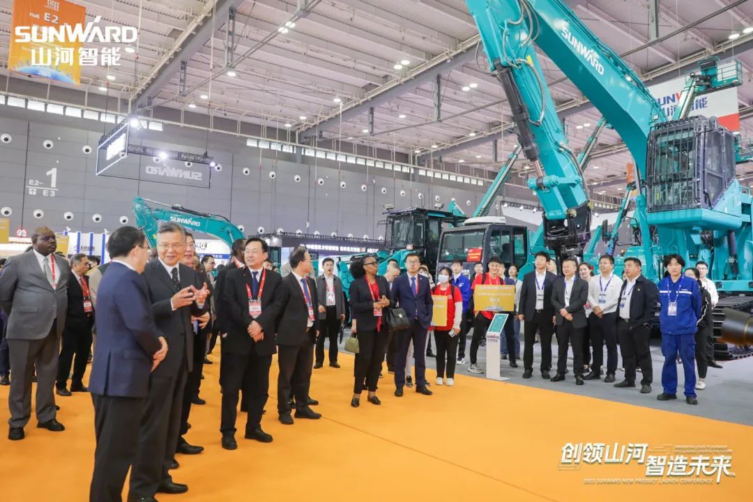 2023 CICEE | 山河智能亮相2023長(cháng)沙國際工程機械展！智能化、電動(dòng)化產(chǎn)品站C位