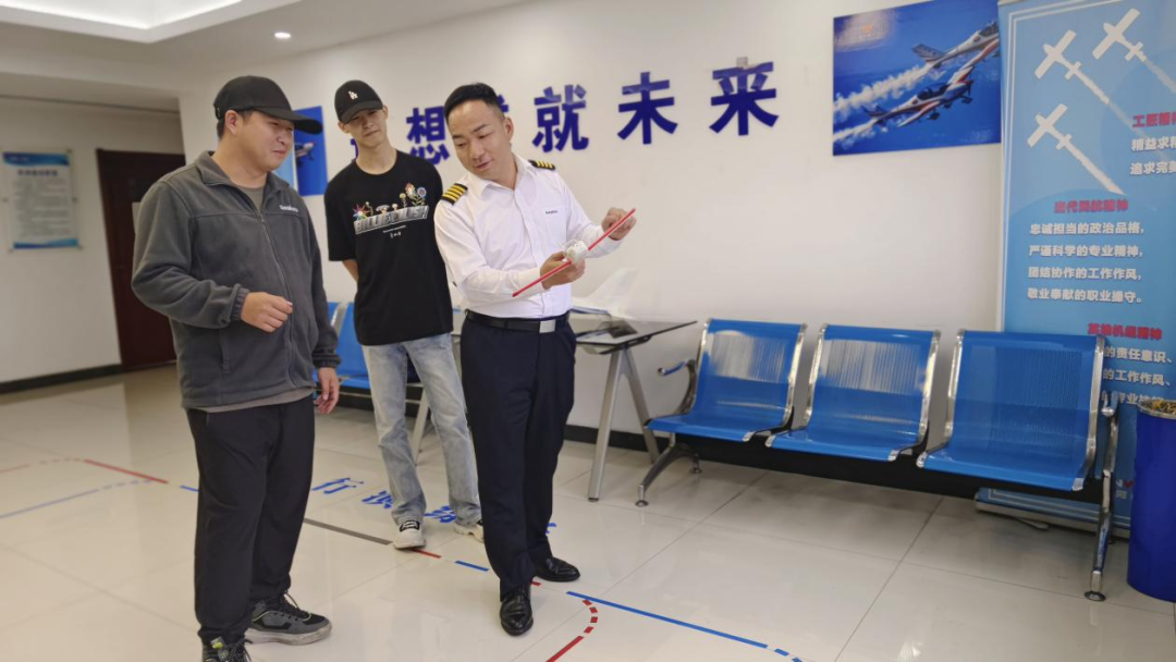 湖南山河通航獲CCAR-141部民用航空器駕駛員學(xué)校運行合格證