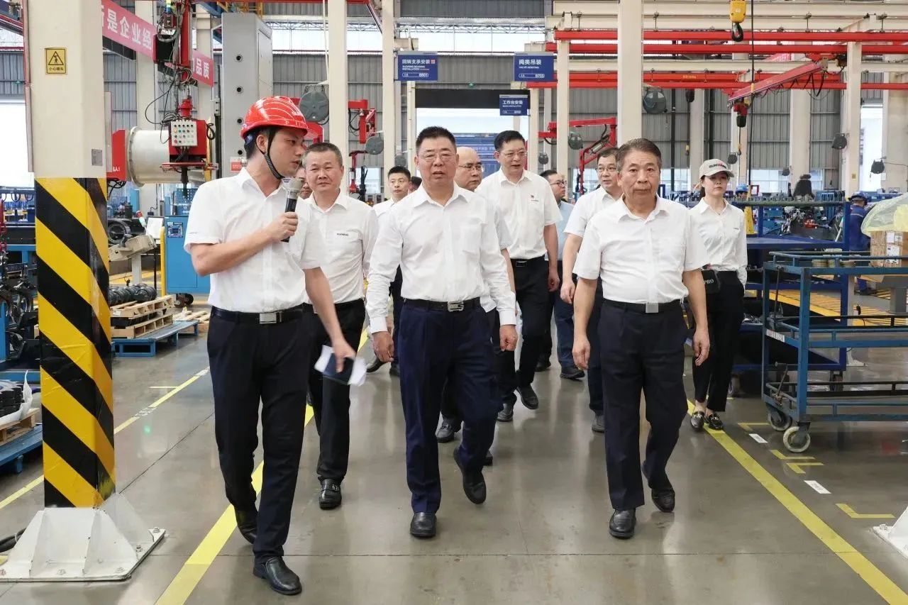 兩家世界500強企業(yè)董事長(cháng)同訪(fǎng)山河智能