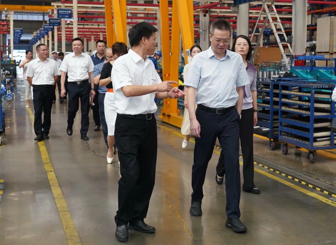 長(cháng)沙市人民政府副市長(cháng)、市工商聯(lián)主席康鎮麟調研山河智能