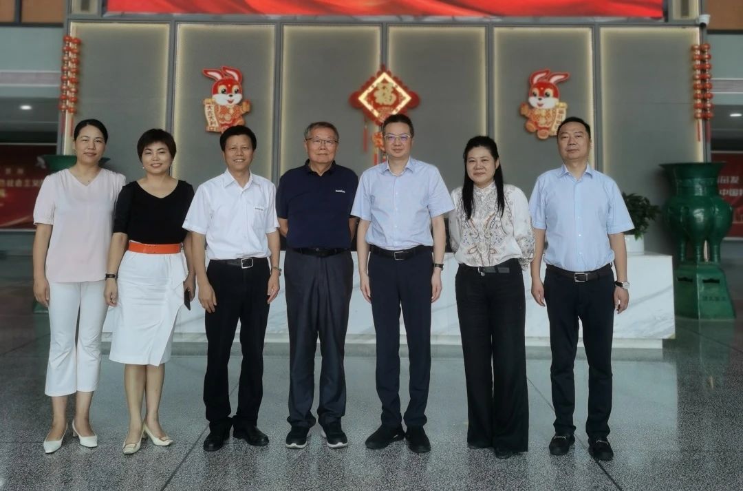 長(cháng)沙市人民政府副市長(cháng)、市工商聯(lián)主席康鎮麟調研山河智能