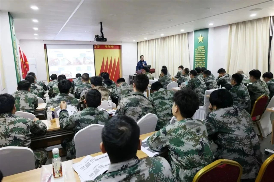新春第一課，開(kāi)啟新征程！山河智能2024年營(yíng)銷(xiāo)春季培訓成功舉行