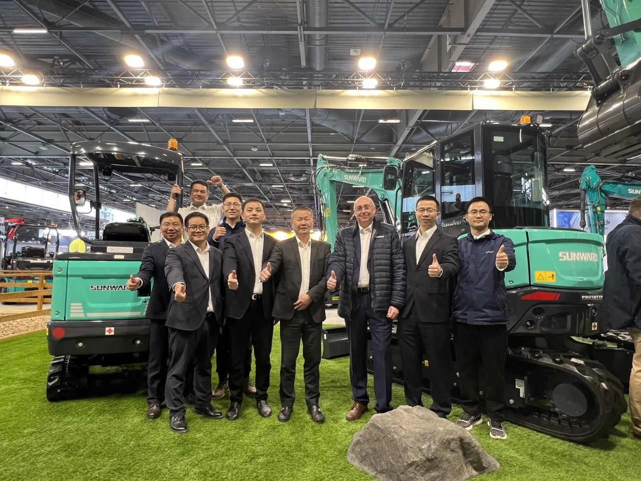 贏(yíng)戰INTERMAT 2024！山河智能土方機械深耕全球高端市場(chǎng)