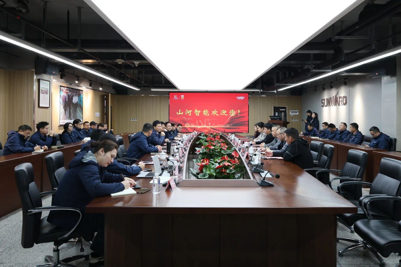 山河智能舉辦“植樁一體機”工程應用專(zhuān)題交流會(huì )，共繪行業(yè)發(fā)展藍圖